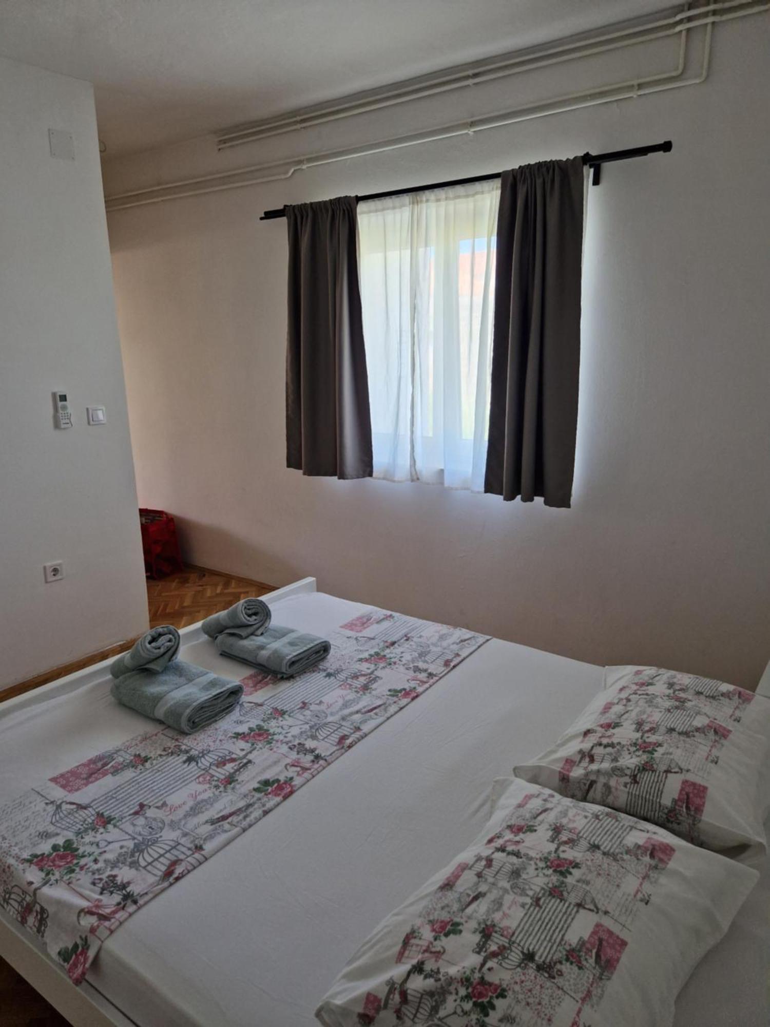 Apartman Murter Centar Habitación foto
