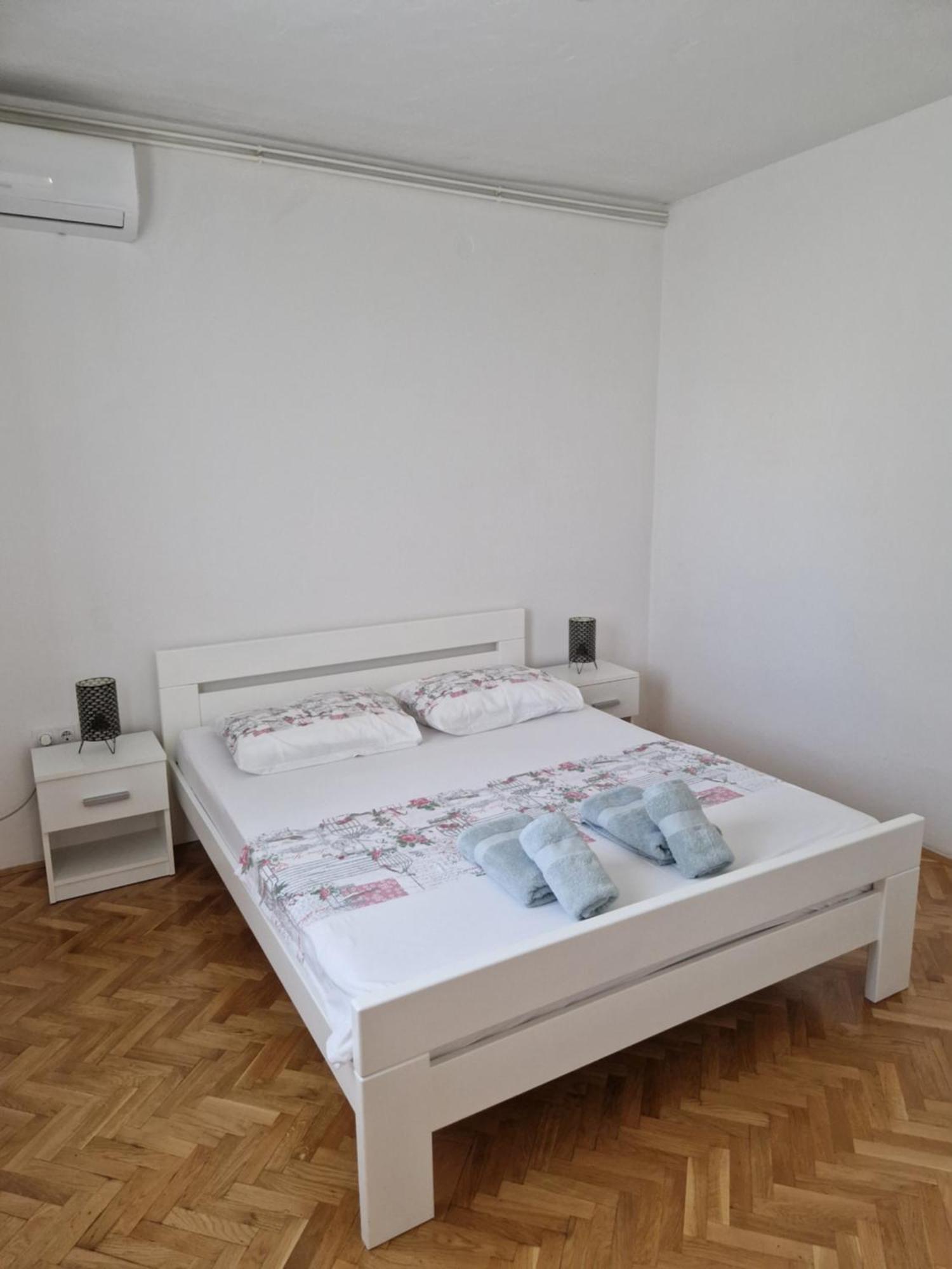 Apartman Murter Centar Habitación foto